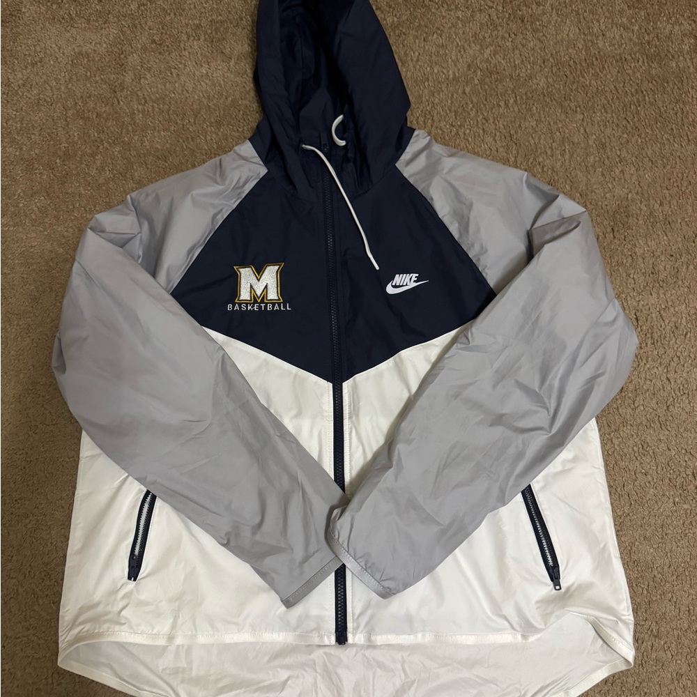 Nike Michigan Woman’s Gray and White Basketball Jacket